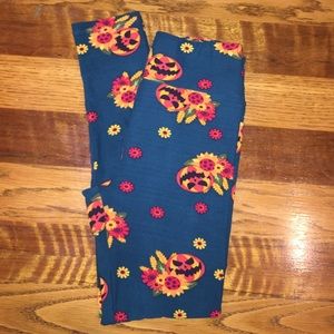 LuLaRoe Halloween Pumpkin Leggings! OS