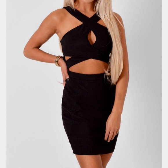 Black Criss-cross bodycon dress.