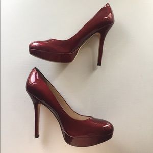 Joan & David Red Platform Flipp Pumps 👠