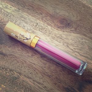 Hot Pink Noyah Lip Gloss