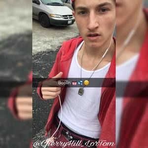 Meet your Posher, Thomas