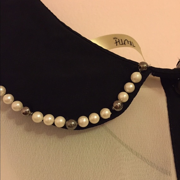 Truth NY beaded collared sheer blouse, sz. S - Picture 3 of 4