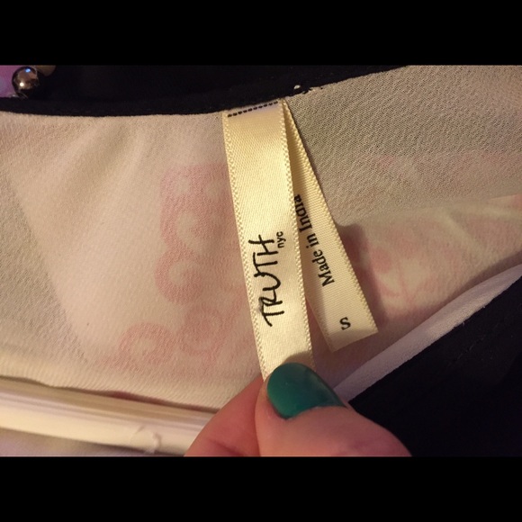 Truth NY beaded collared sheer blouse, sz. S - Picture 4 of 4