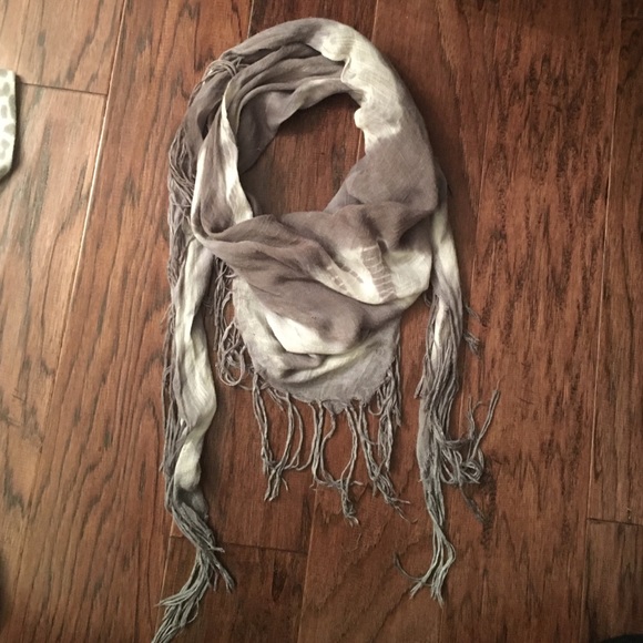 Fringe Tie-Dye Scarf! - Picture 1 of 2