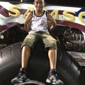 Meet your Posher, Cameron