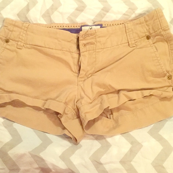Khaki Shorts American Eagle
