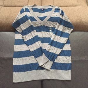 Gap sweater grey and blue XL