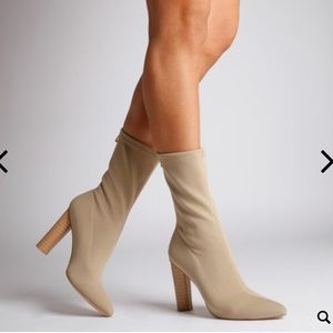 Anushka Knit Ankle Boot With Wooden Heel In Beige