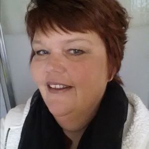 Meet your Posher, Cheryl