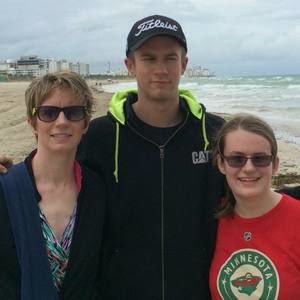 Meet your Posher, Hailey