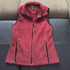 Eddie Bauer maroon vest