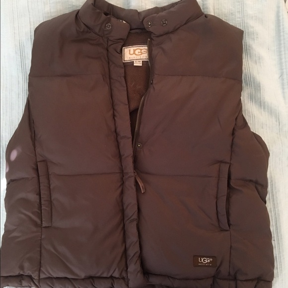 Ugg puffer vest
