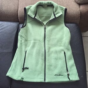 Eddie Bauer green vest