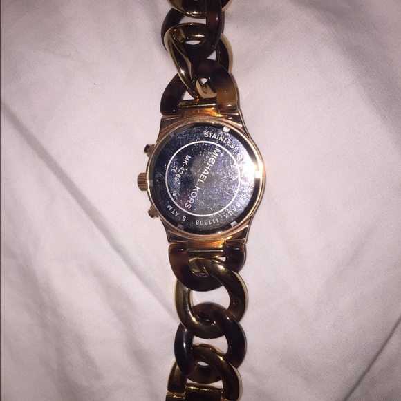 Michael Kors Watch - Picture 2 of 3