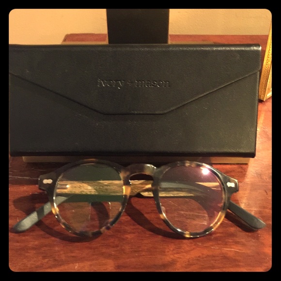 ivory + mason Eyeglasses NWOT
