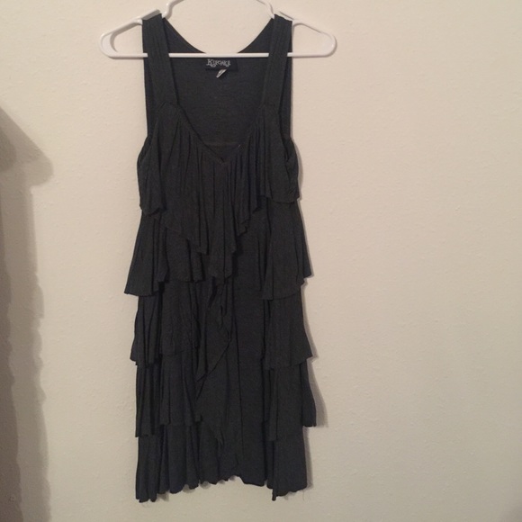 cute night out dress!