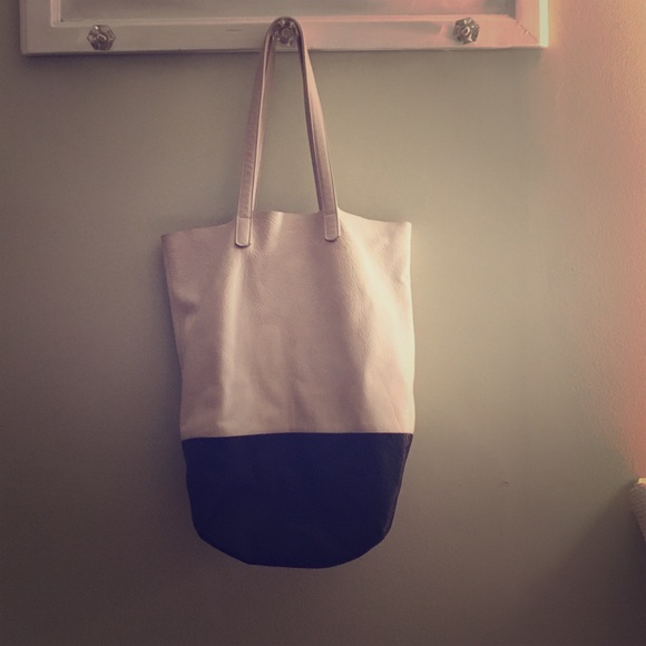 Baggu leather Tote bag purse