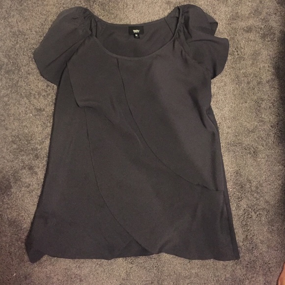 Grey shirt