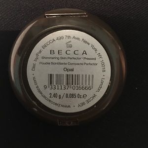 BECCA highlighter