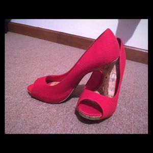 Red,high heels shoes