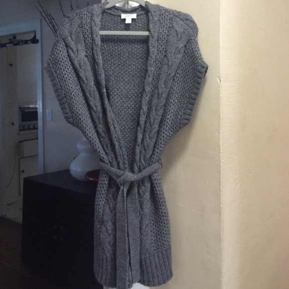 Ann Taylor Loft Sweaters - Ann Taylor Loft Gray Chunky Cable Knit Cardigan