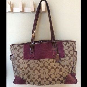 COACH Tote GREAT AS A DIAPER BAG OR FOR COLLEGE