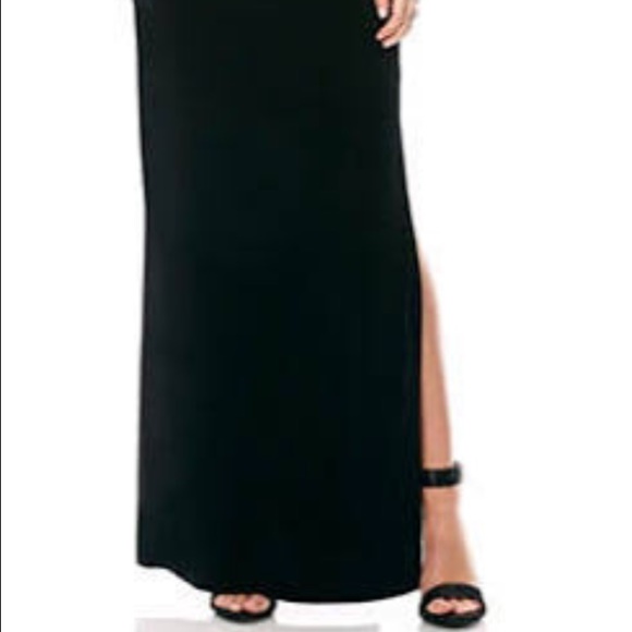 Laundry - Picture 3 of 3