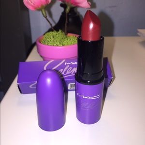 MAC SELENA "DREAMING OF YOU" Matte Lipstick