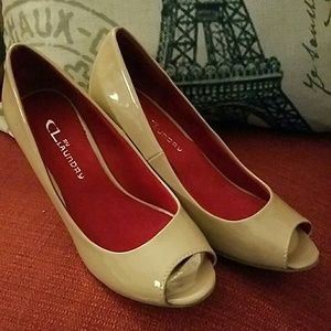 Chinese Laundry Peep Toe Wedges/Shoes