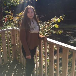 Meet your Posher, Megan