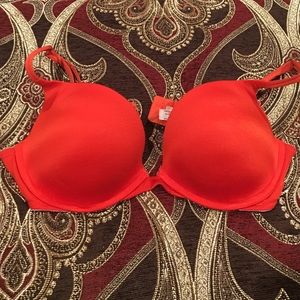 Victoria's Secret Very Sexy push up bra