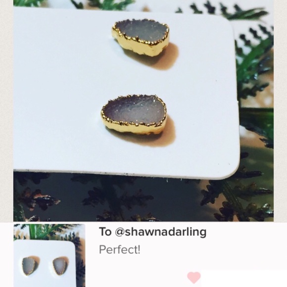 ❗️one left❗️🎉HP🎉Water-droplet Druzy Earrings - Picture 2 of 4