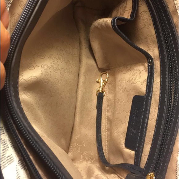 Authenthic Mk Bag - Picture 2 of 3