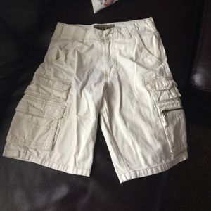 Pre owned men's size 30 iron co shorts