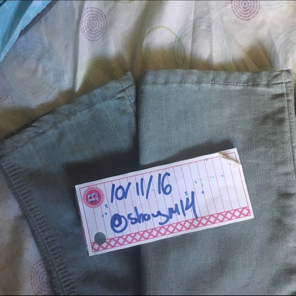 Shipping - Picture 2 of 4