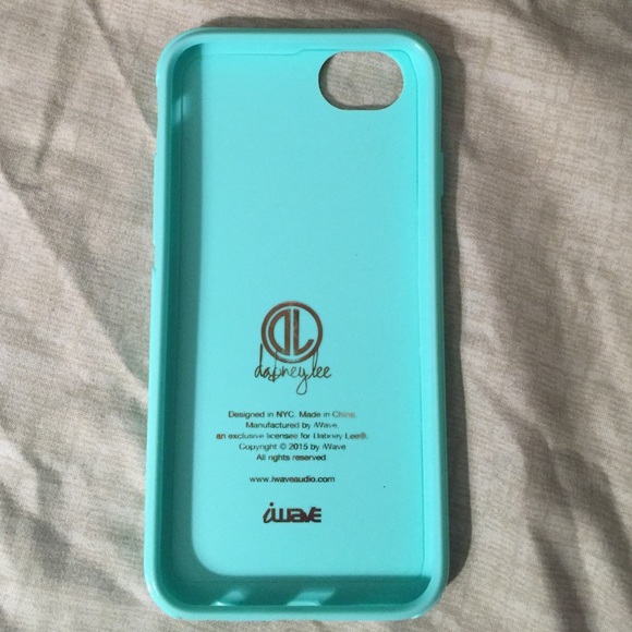 iPhone 6 case - Picture 2 of 3