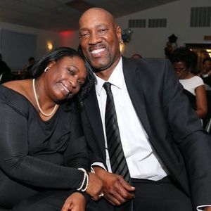 Meet your Posher, Joy