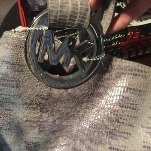 SOLD!! Michael KORS NWOT. Lizard print hobo bag.