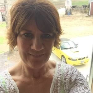 Meet your Posher, Lydia