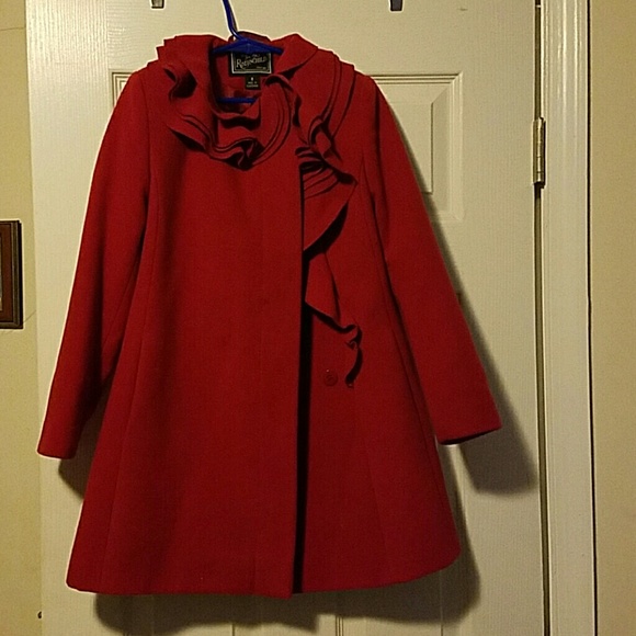 Stylish wool coat to keep your princess warm