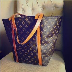 LV bag and wallet for Trade