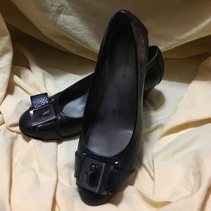 Bandolino wedge shoes