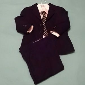 Boys 3t Black suit