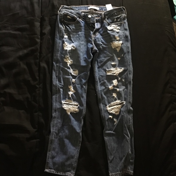 hollister boyfriend jeans