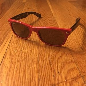 Red ray ban sunglasses