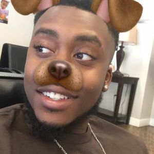 Meet your Posher, Kendale