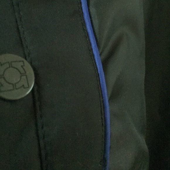 Bomber jacket - Picture 3 of 3