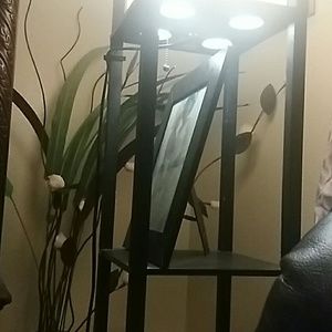 Meet your Posher, Lana