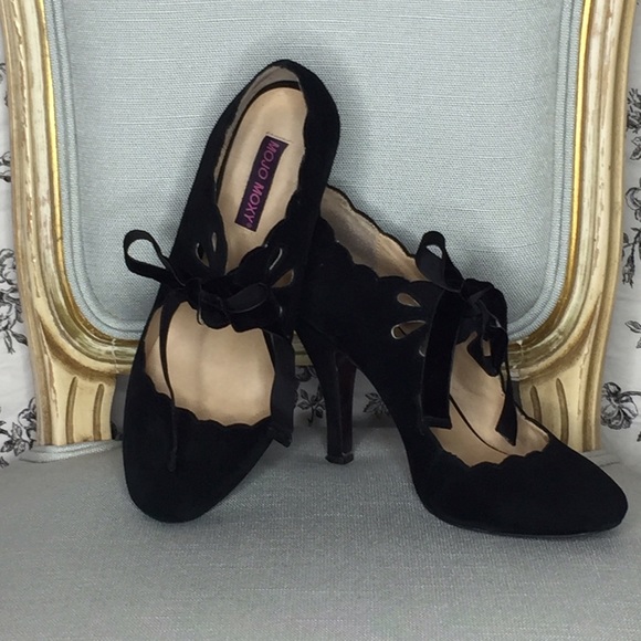 Mojo Moxy- Black Velvet, bow-tie Mary Janes