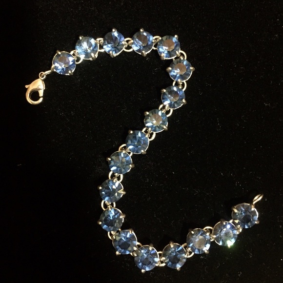 🌾CASTELLANO CRYSTAL BRACELET🍂 - Picture 3 of 3